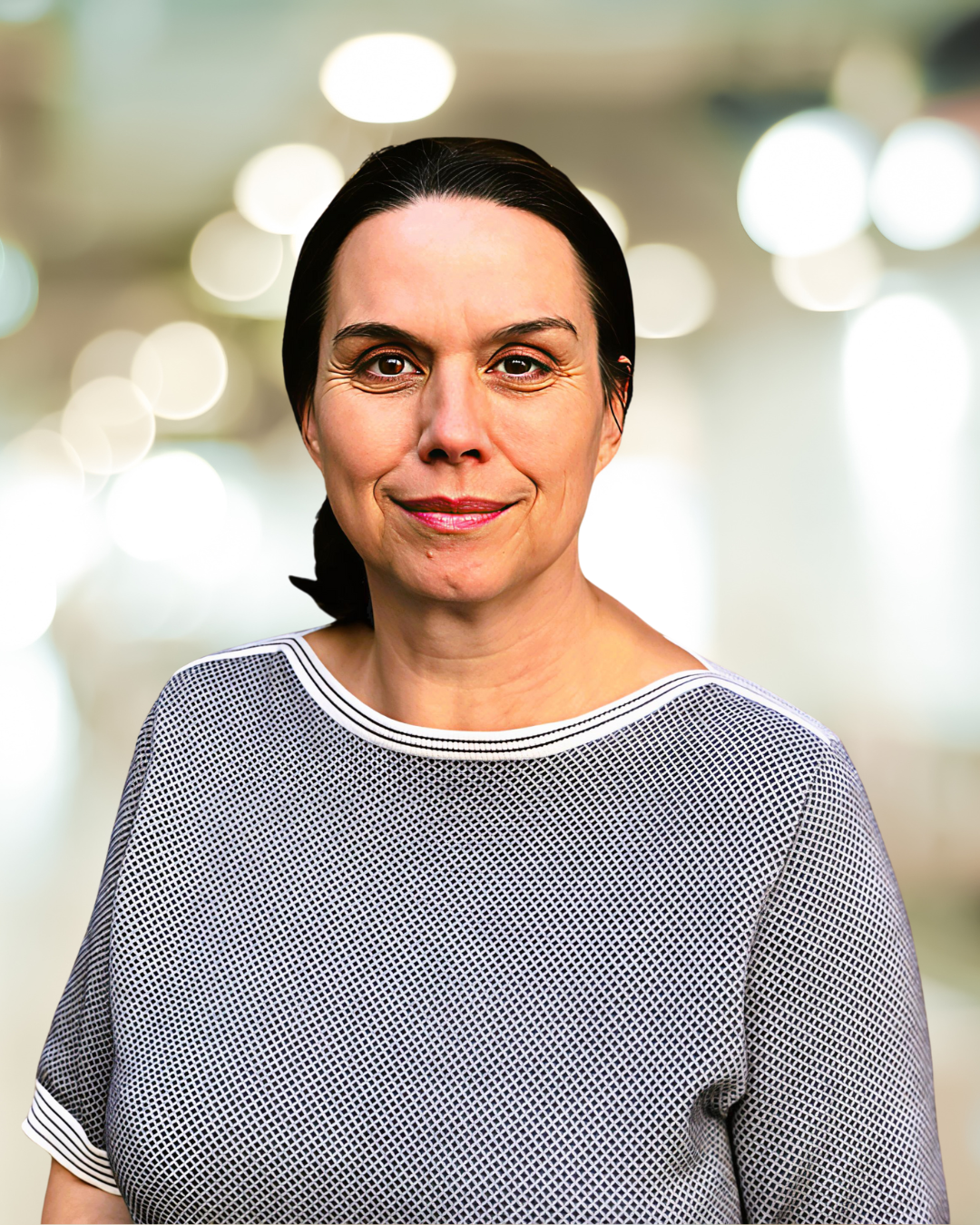 Ute Weiberle mit Hintergrund